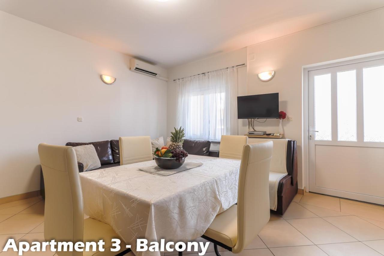 Apartments Juric Vrsar Luaran gambar