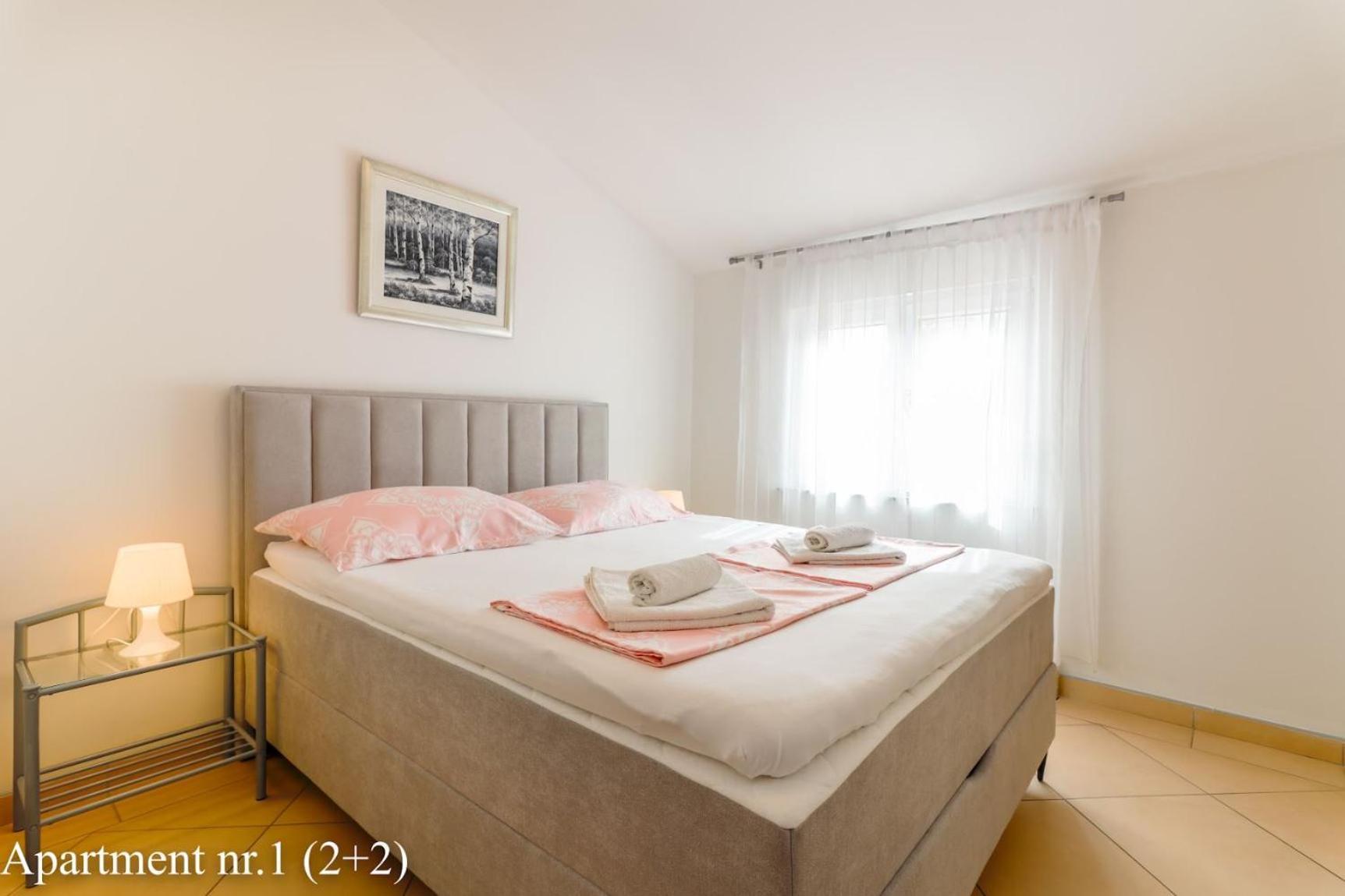 Apartments Juric Vrsar Luaran gambar