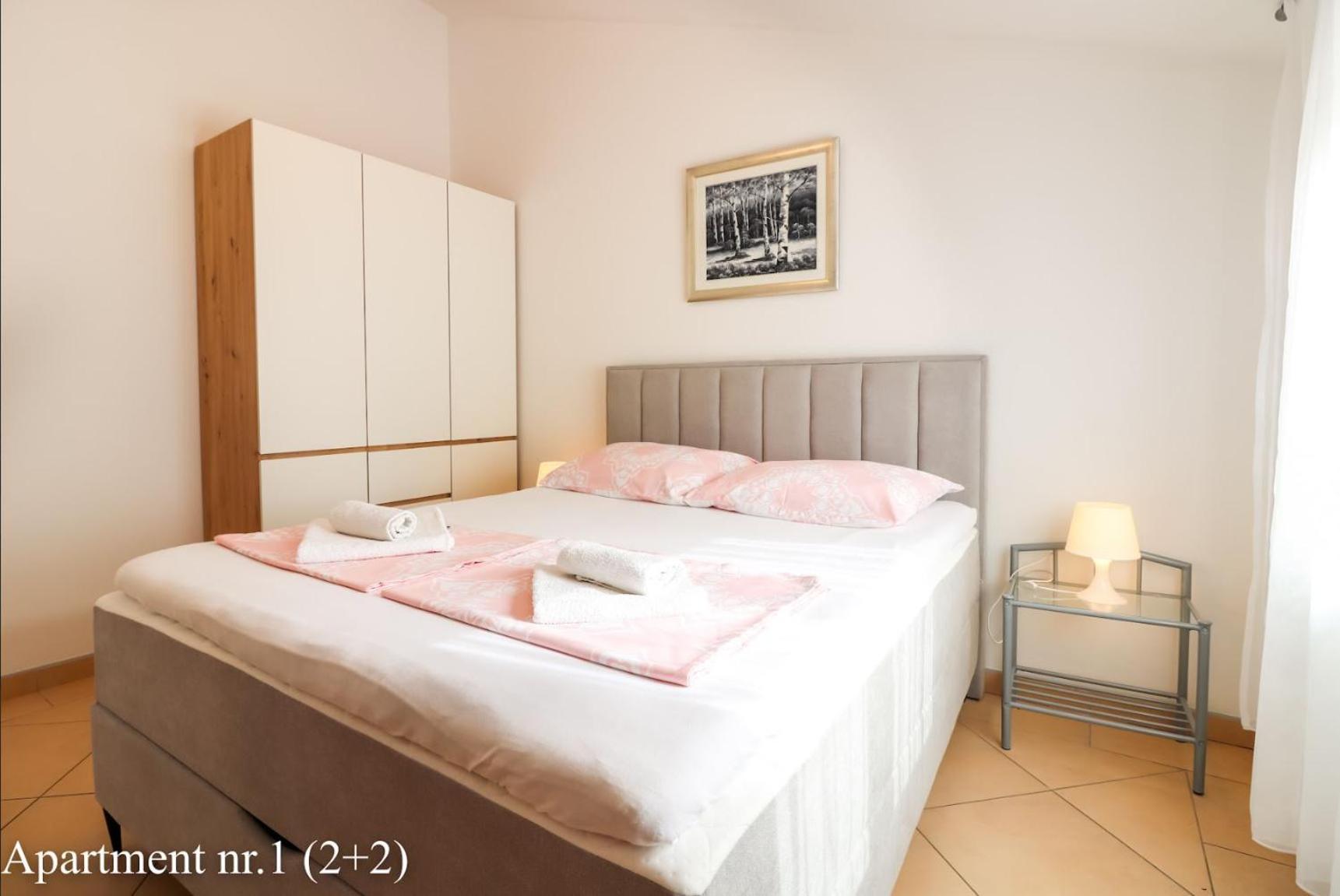 Apartments Juric Vrsar Luaran gambar